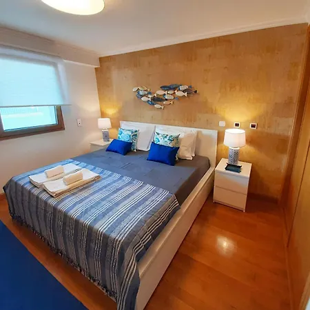 Spacious Well Equipped Location Garage 4 Pessoas Apartman *